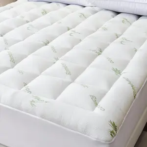 Cooling Mattress Topper King – Soft Pillow Top Mattress Pad, Breathable Viscose Made from Bamboo Mattress Protector for Back Pain Relief, Deep Cover Fits 8–21 Inch