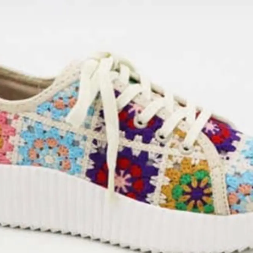 Colorful crotchet style sneaker Summer Colorful crotchet style sneaker Summer