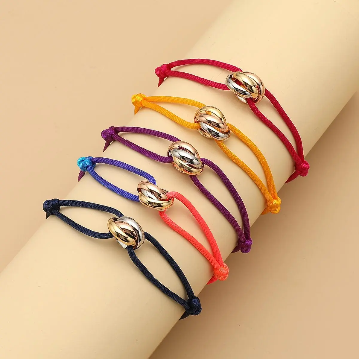 Adjustable Unisex Casual Style Bracelet - 3 Metal Round Circle, Braided Rope Detail, 15cm-22cm Adjustable Sliding Bracelets & Bangles, Fashion Costume Jewelry Gift for Men & Women, Braided Rope Detail Bracelets & Bangles