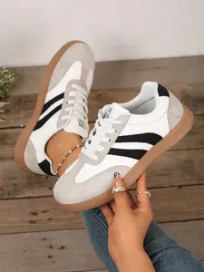 Women's Lace Up Low Top Sneakers, Casual Comfortable Sports Shoes for Daily Wear, Female All-match Round Toe Shoes for Daily Wear, Trendy Sneakers