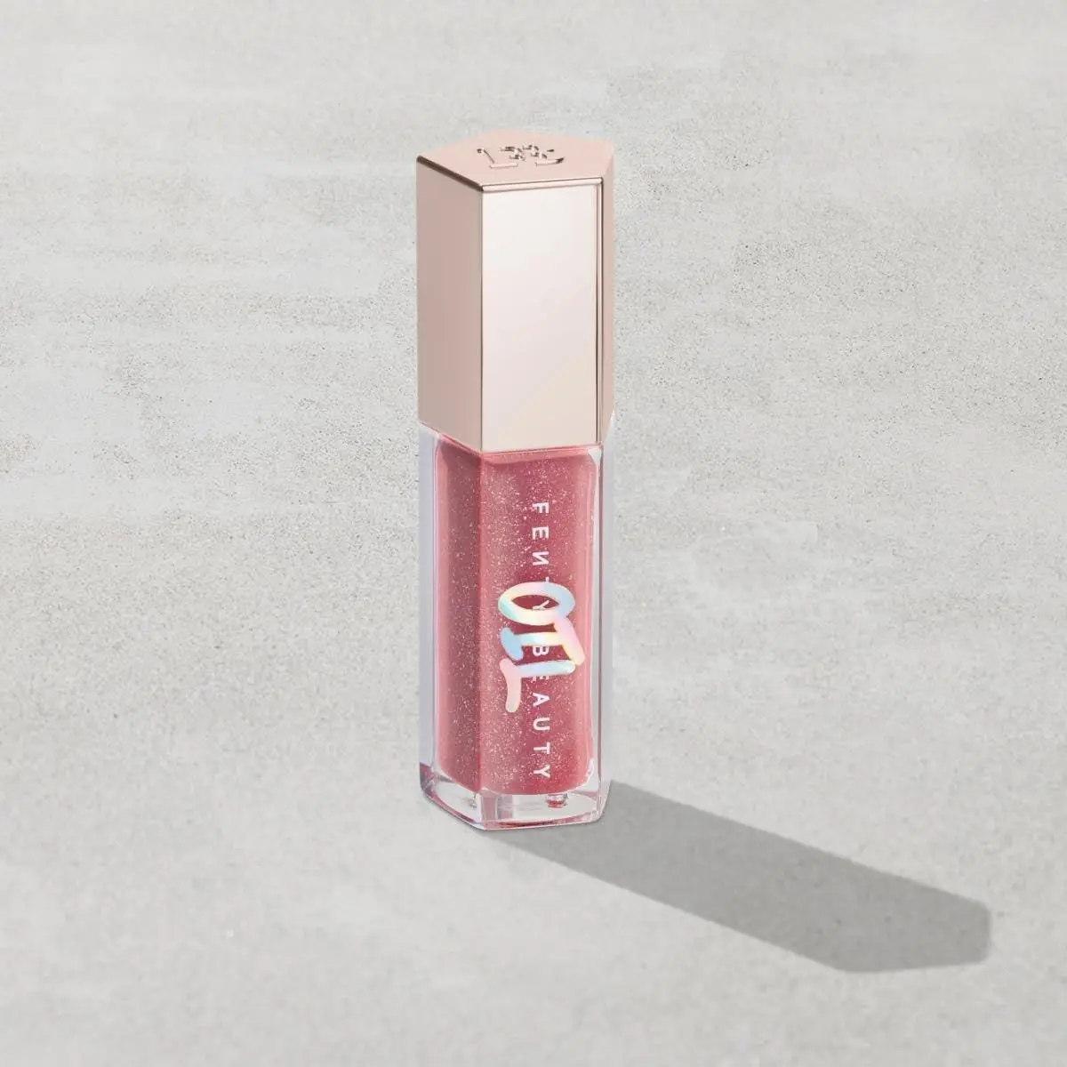 Fenty Beauty Gloss Bomb Oil Luminizing Lip Oil 'N Gloss — Fu$$y Fenty Beauty Gloss Bomb Oil Luminizing Lip Oil 'N Gloss — Fu$$y