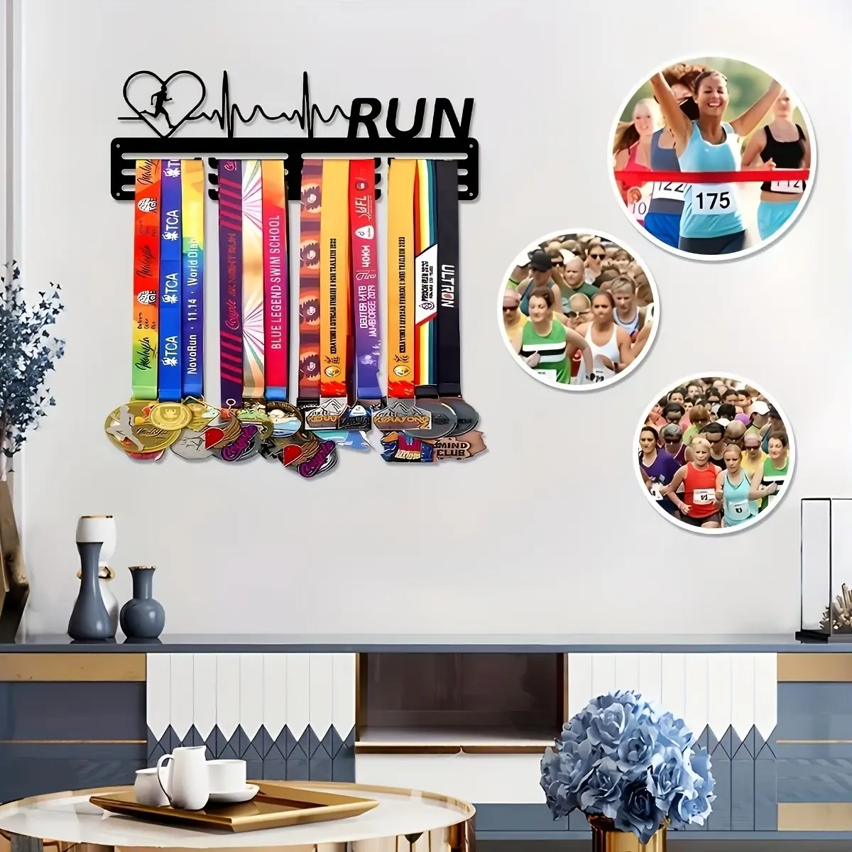 Bohemian Style Iron Decorative Medal Rack, Wall Storage Organizer, Home Storage Hooks for Wall, Medals, Clothes, Hats, Multi-Functional Decor, Living Room, Kitchen, Office, Unique Gift