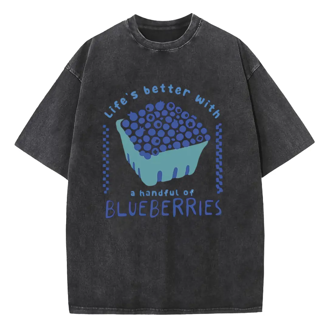 Oversized Streetwear T-Shirt for Women with Vintage Acid Washed Finish and Blueberry Graphics, Shortsleeve Crew Neck, Round Neck