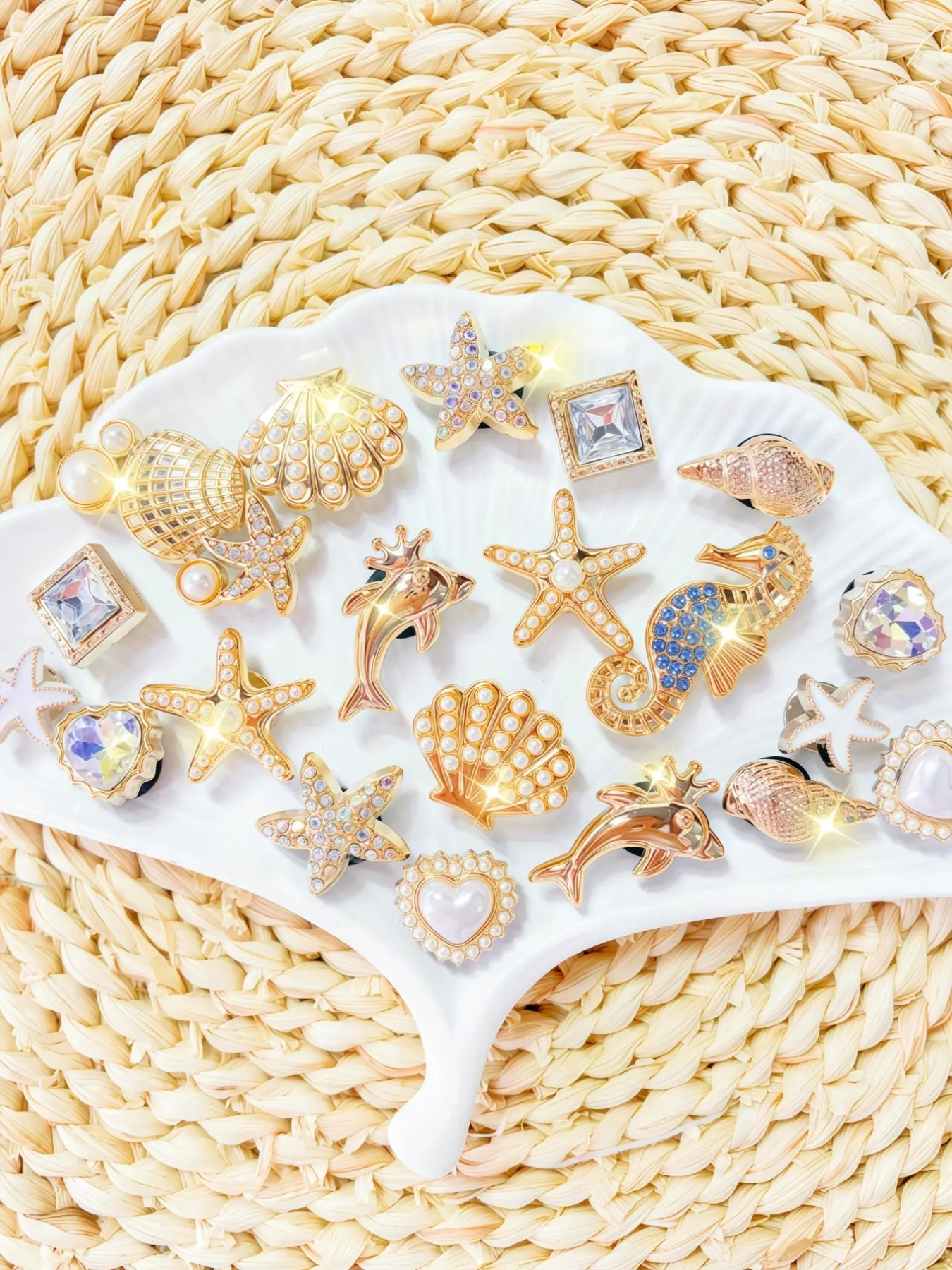 20pcs Ocean Series Decorative Shoe Accessories, Starfish Dolphin Shell Seashell Seahorse Heart Decor, DIY Footwear Decoration, Shoe Decoration Charms, Shoe Charms Set