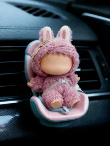 Car Safety Seat for Labubu – Collectible Toy Accessories