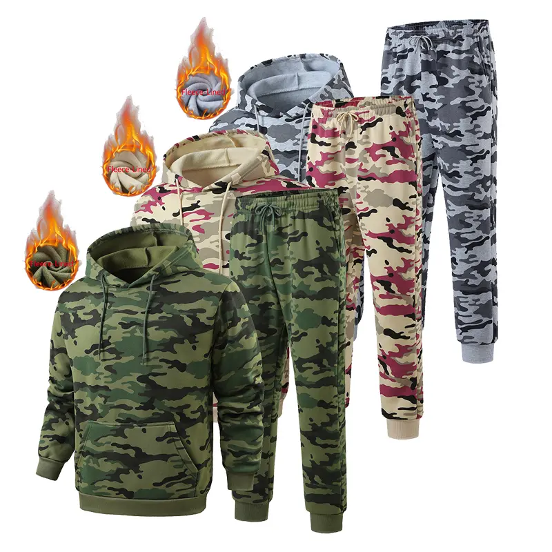 1-piece men’s all-over camouflage hooded sweatshirt and athletic pants set, long-sleeve pullover top with drawstring waist design, suitable for hiking, camping, hunting, fishing, and running outdoor activities.