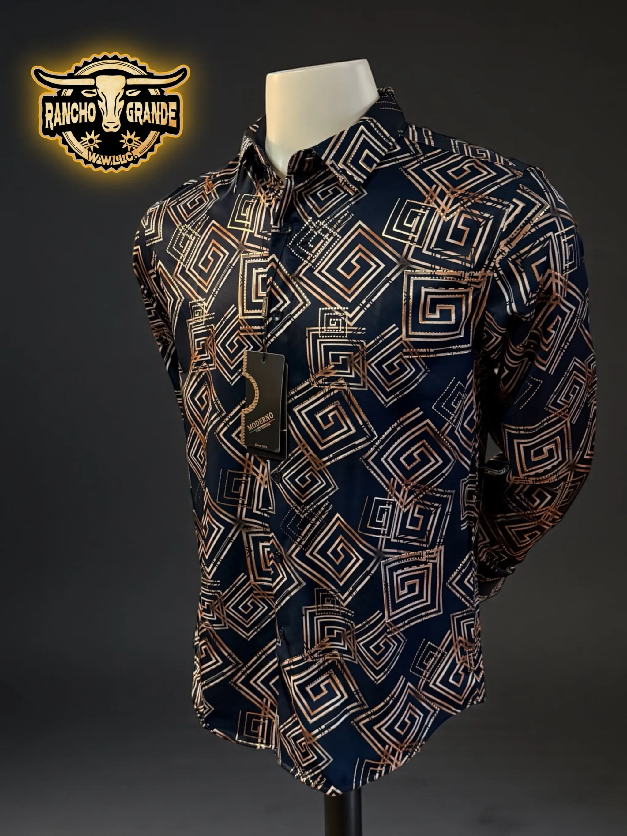 A Camisa Manga Larga para Hombre / Men's Long Sleeve Shirt