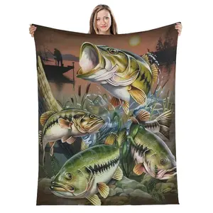 Fish Pattern Flannel Blanket,  Soft Comfortable Warm Throw, Air-conditioned Room Blanket, Warm Nap Blanket for Home Office Travel Camping