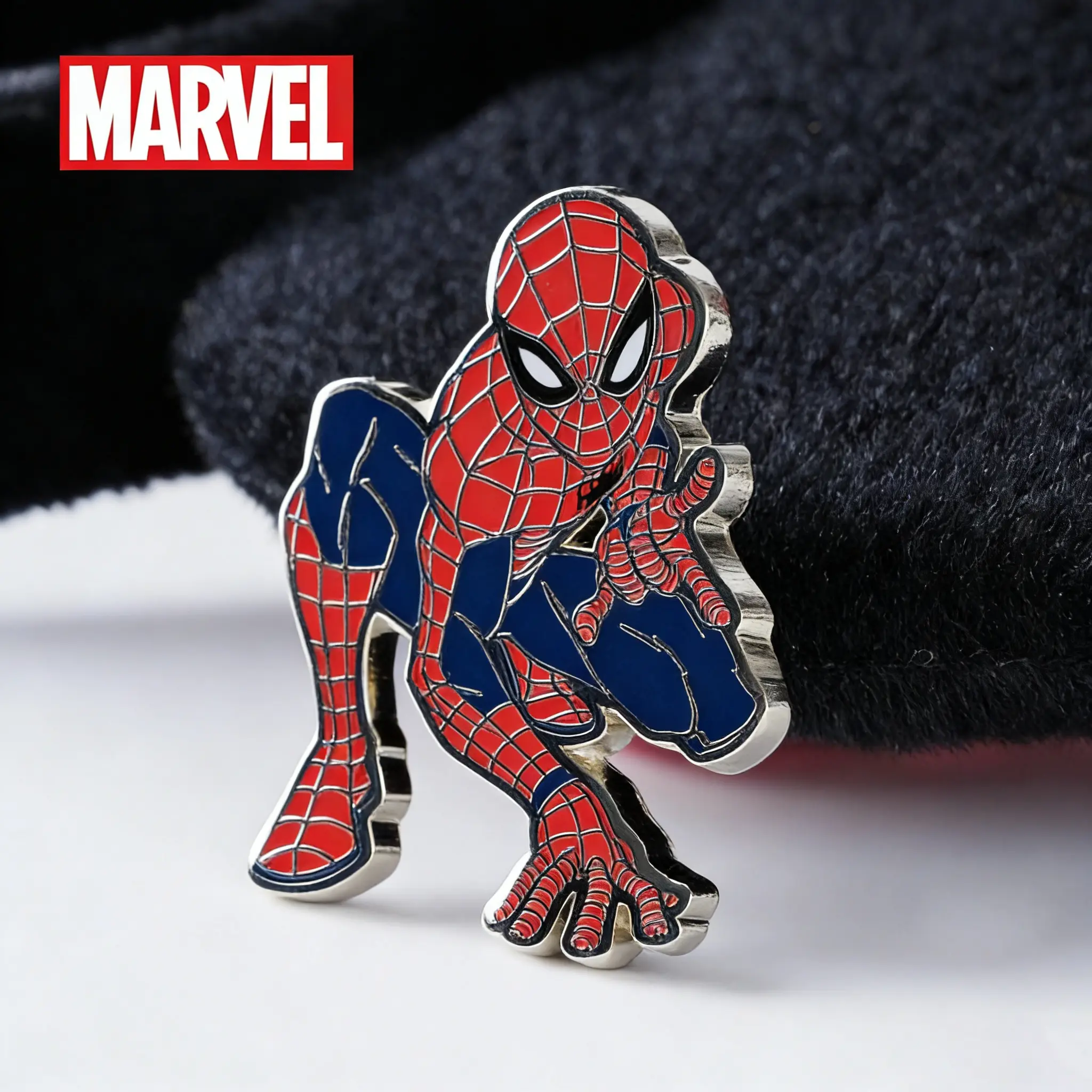 1PC Marvel Spider-Man Enamel Pin Officially Licensed Cool Action Avengers Superhero Anime Miles Morales Brooch Backpack Decoration Jacket Lapel Anti-Rust Exquisite Alloy Enamel Gift