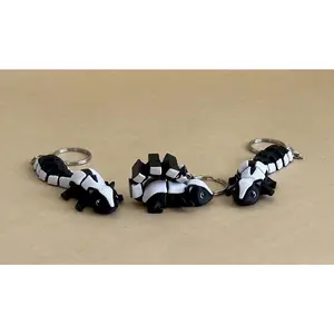 Stinky Skunk - Articulated Flexi Keychain