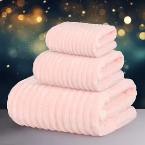 3pcs candy-colored fleece towel set, including towels, face towels, and bath towels. Soft and absorbent, suitable for daily use, bathroom, showering, and yoga. Pink.