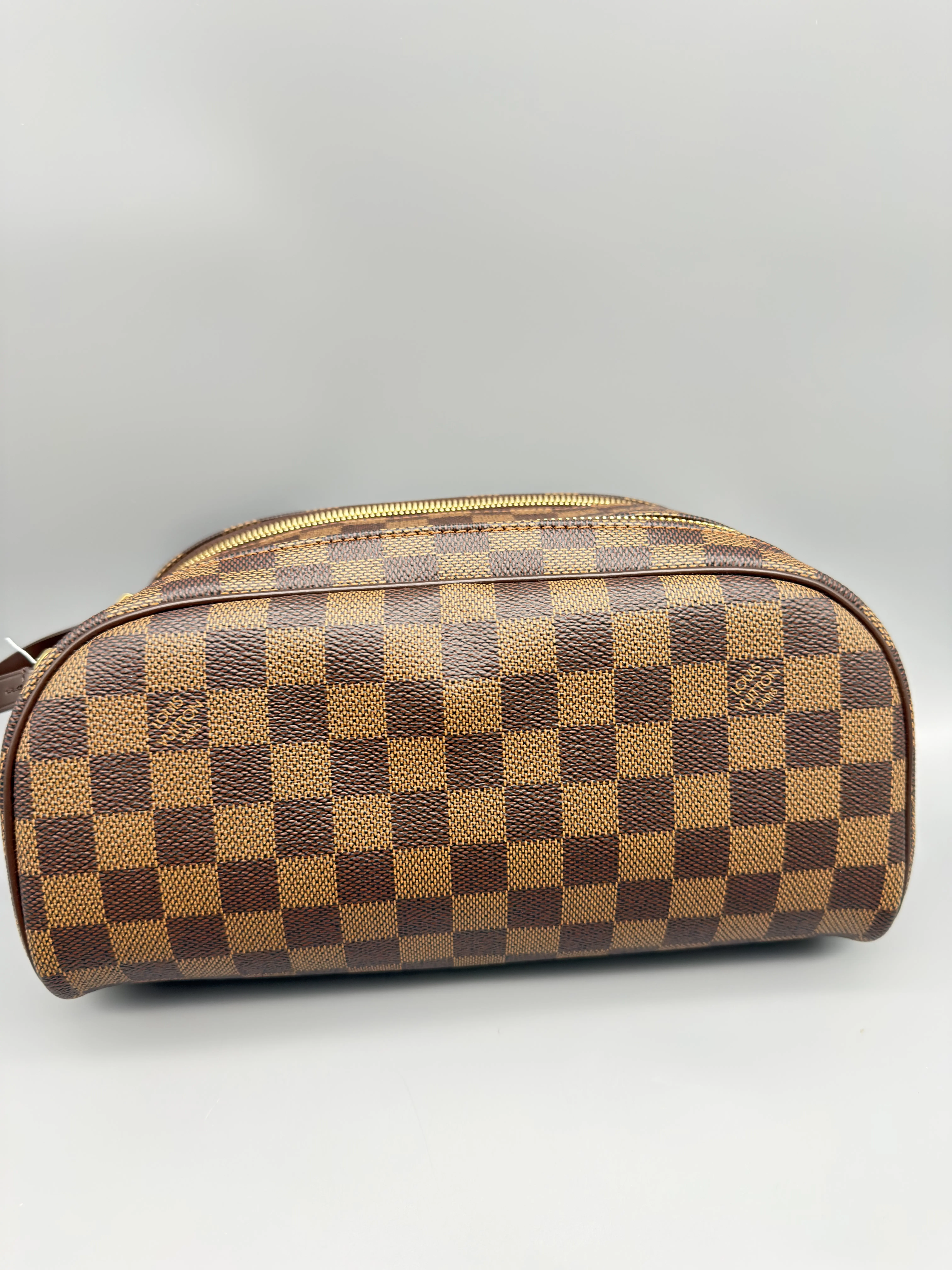 Pre-owned Louis Vuitton Coated Canvas Toiletry Bags Dopp Kit Toiletry Bag Damier Ebene Canvas (RI2167)