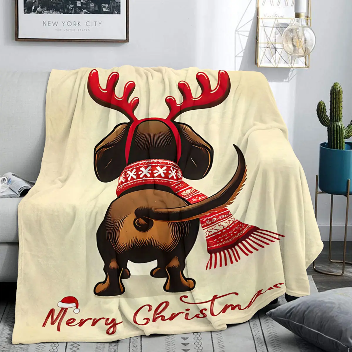 Cozy Christmas Sausage Dog Print Flannel Blanket, Soft Reversible, Perfect Gift for Family Friends, All Seasons Use