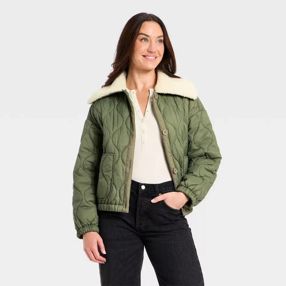 Women's Quilted Coats - Stylish Garment with Functional Pocket, Warm Fabric