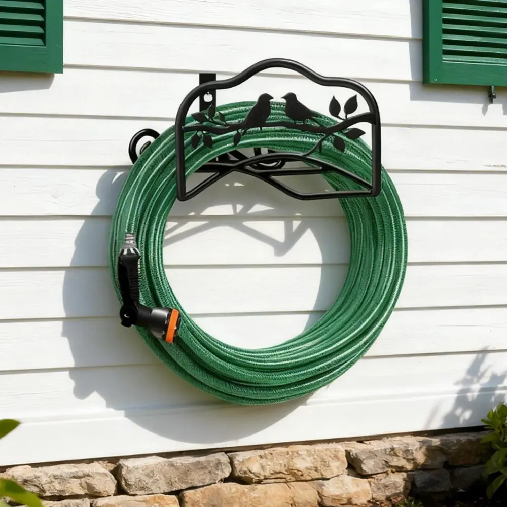 Robust Garden Hose Holder Wall-Mounted StorageRack, Metal Garden Hose Holder Designed for Heavy-Duty Outdoor Use, Organizer for Extension Hoses inOutdoor Gardens And Garages