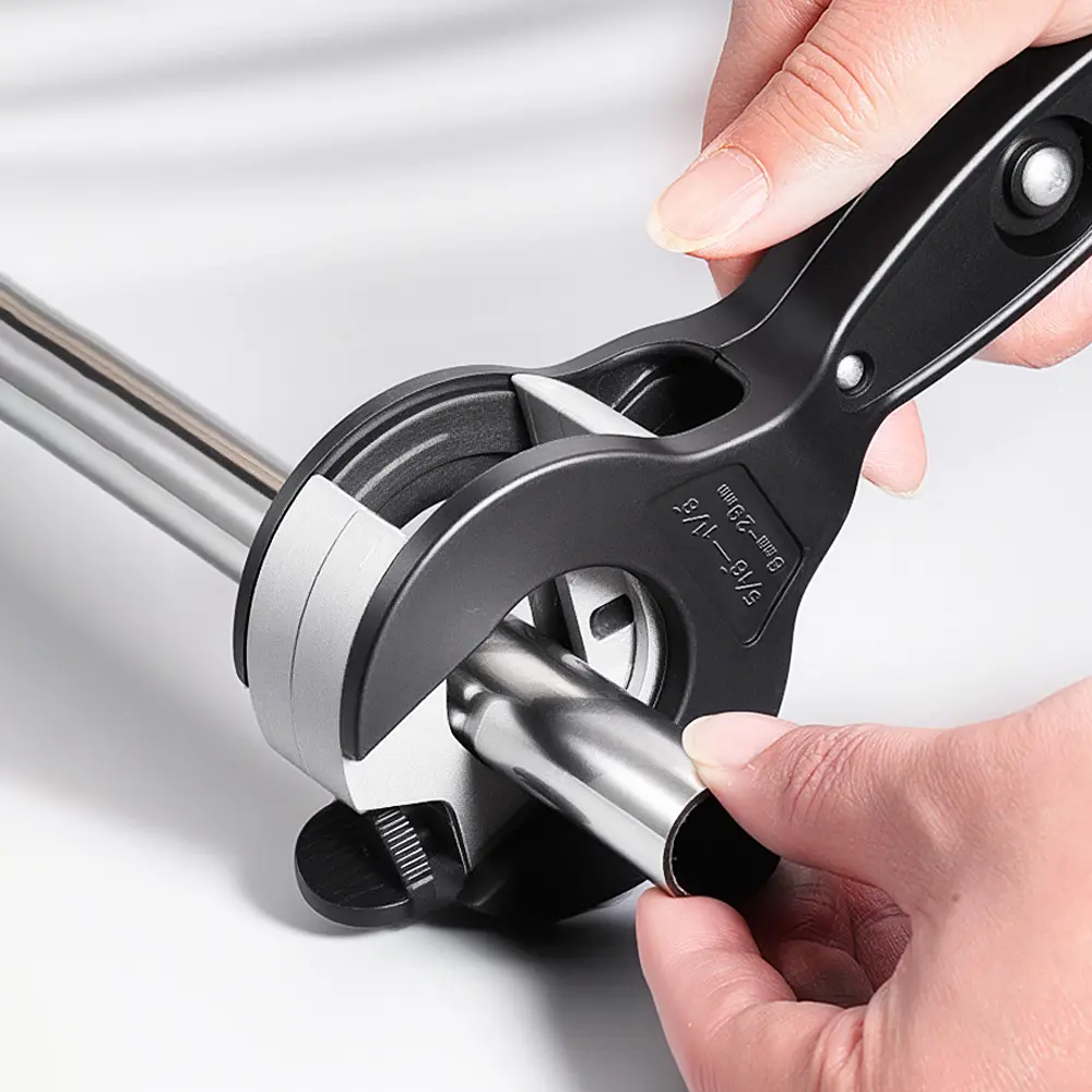 Ratcheting Tubing Cutter - Adjustable Ratcheting Tubing Cutter Tool for ...