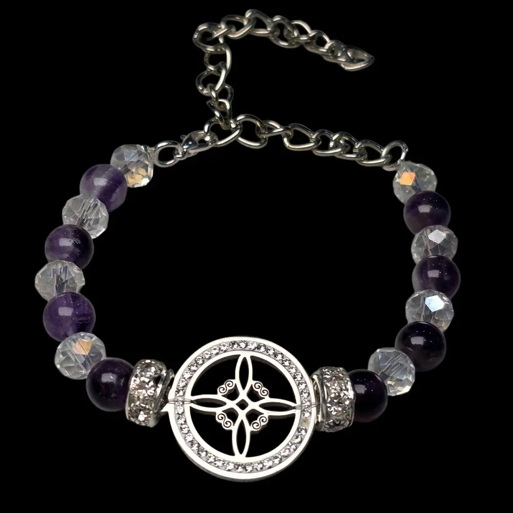 Amatista Witch Knot Bracelet with Purple Beads and Central Circular Design