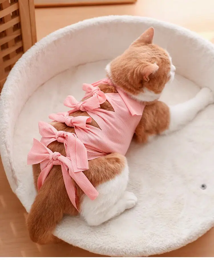 Pet Spay-Neuter Recovery Shirt for Cats & Small Dogs, Breathable Post-Operative Wound Protector, Prevents Incision Licking & Loose Hair Shedding, Breathable Fabric, Incision Guard