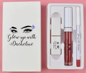 Matte lip kit listick &lip liner vitamin E ,buy a lip kit you get and free mirrors