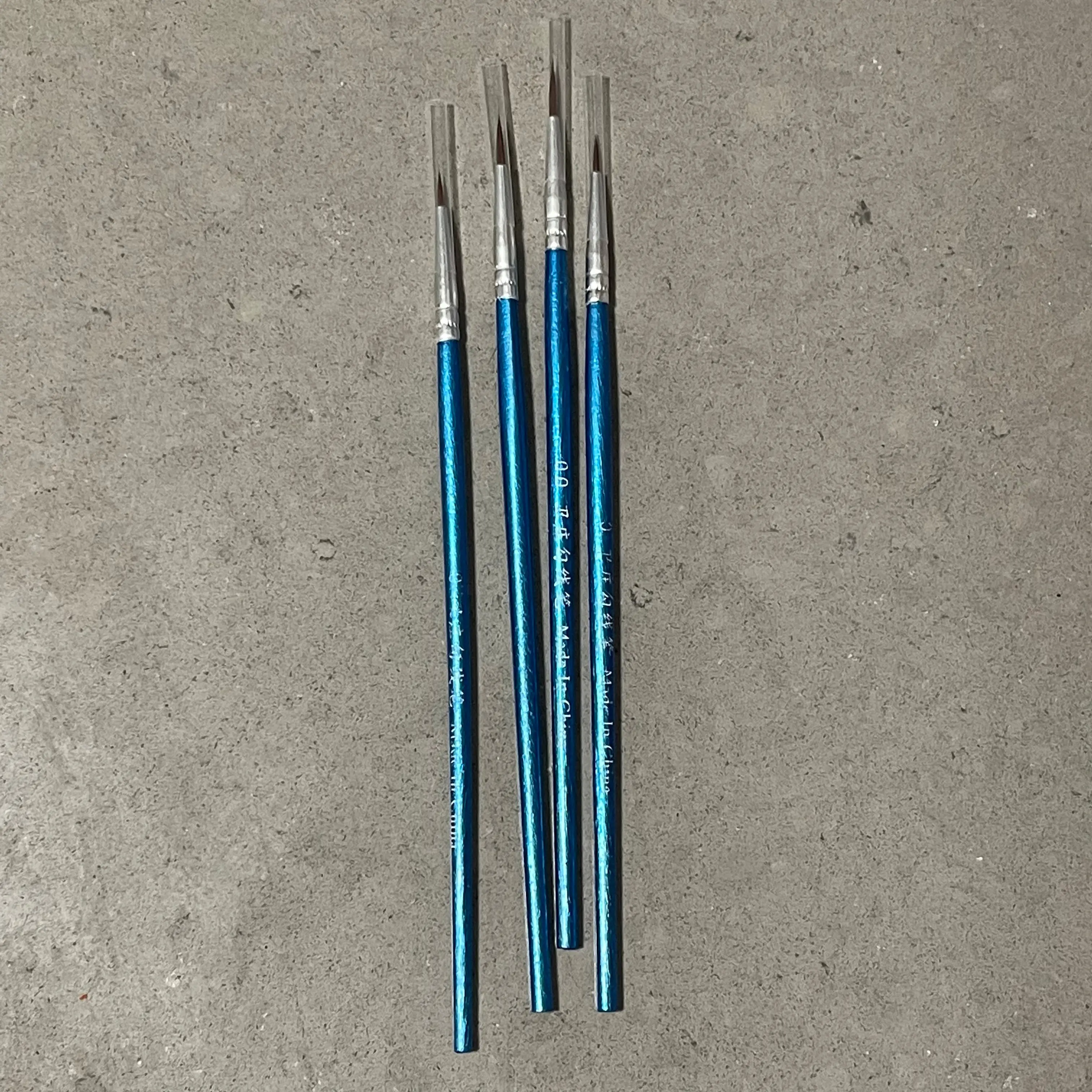 Thin brushes