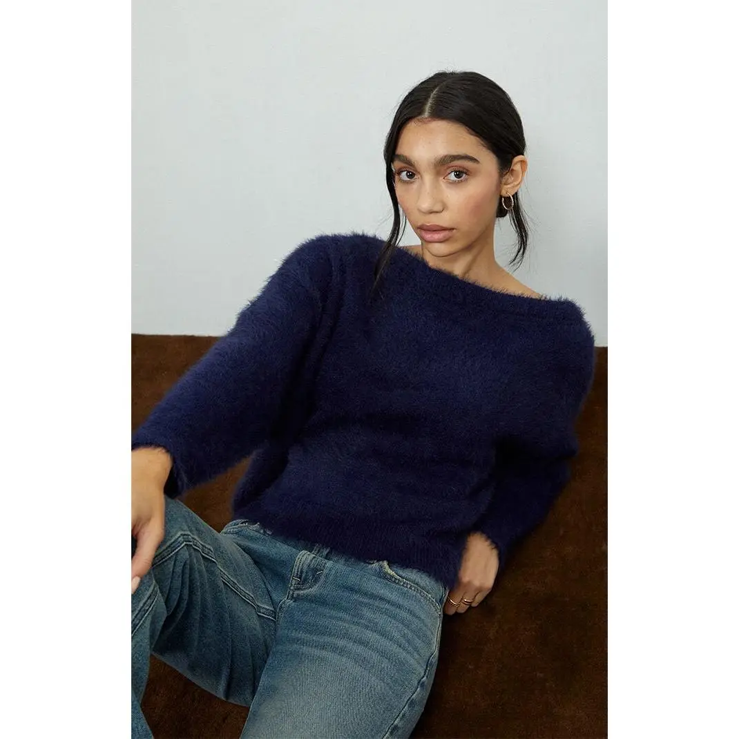 Beverly and Beck Women's Ida Off-The-Shoulder Sweater