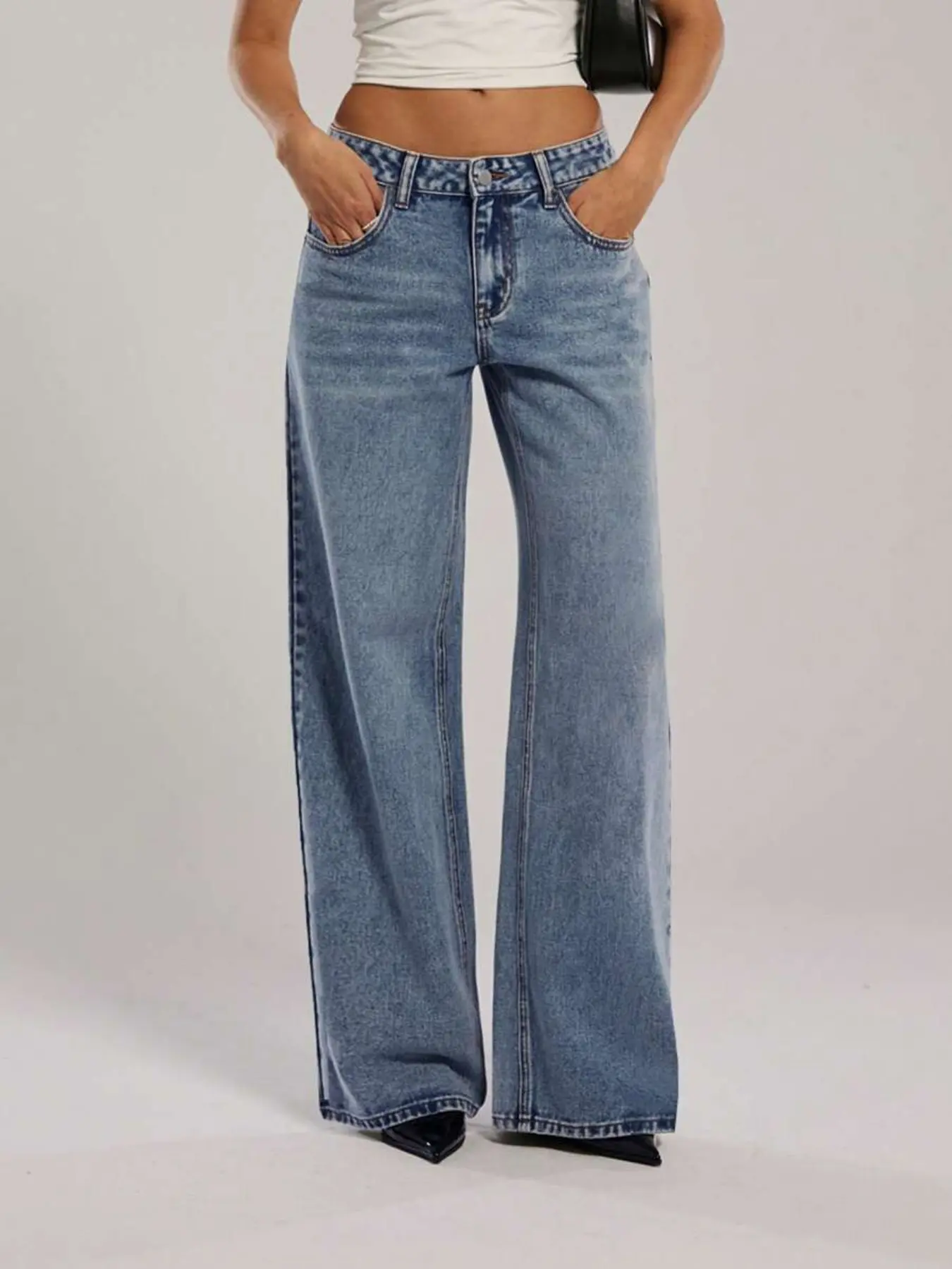 Loose Boyfriend Style Baggy Jeans for Women, Mid-Waist Wide Leg Light Wash Denim Jeans Pants Bottom, 90s Streetwear Fashion, Trendy Loose Fit, Teenager Aesthetic Clothing