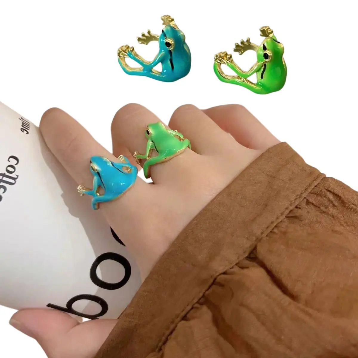 Leap Frog Ring – Delicate Lucky Frog Finger Ring, Meaningful Symbol of Vital Energy and Abundant Good Fortune, Perfect Matching Jewelry for Couples, Thoughtful Gift for Best Friends to Honor Your Cherished Bond -MM1