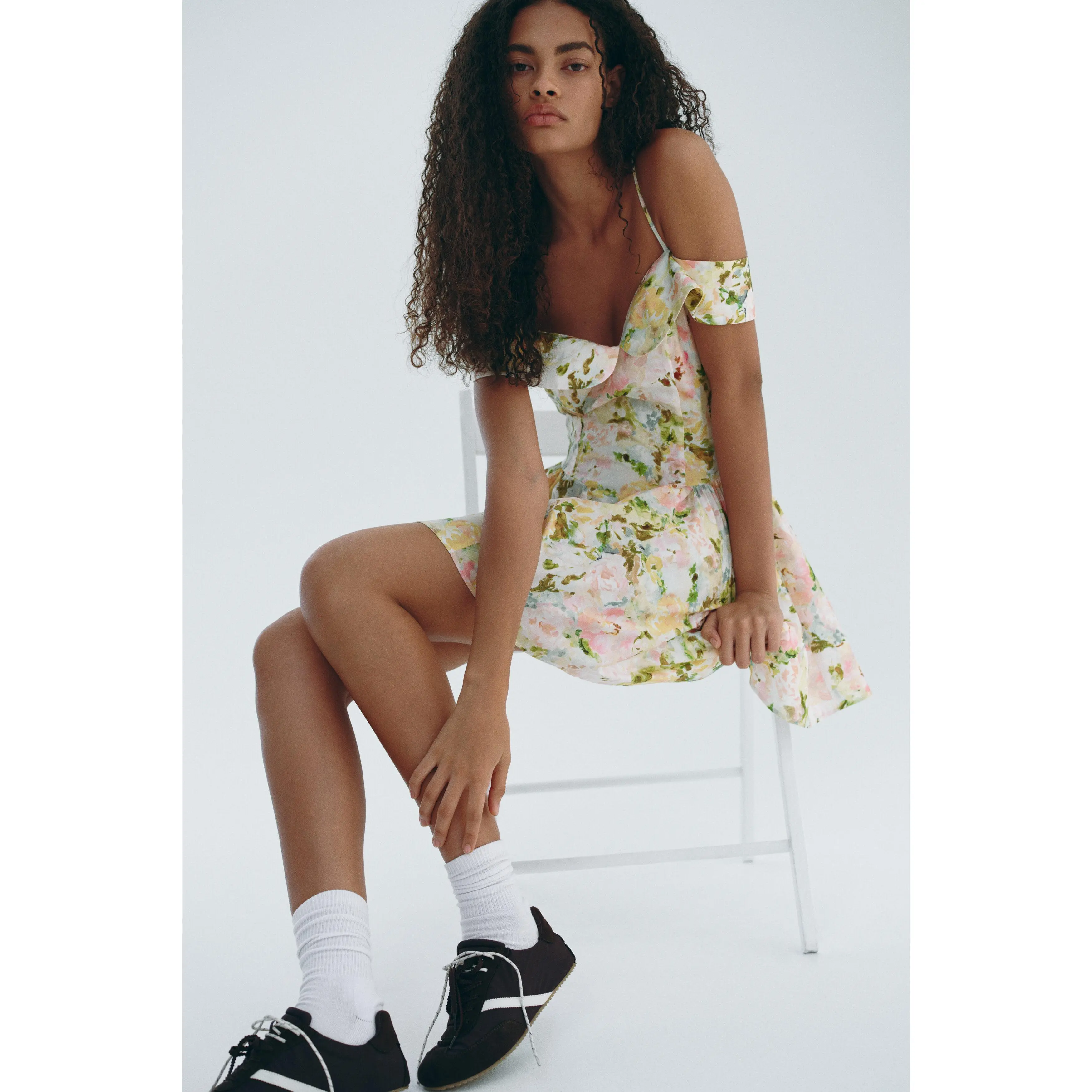 H&M Cold shoulder poplin dress