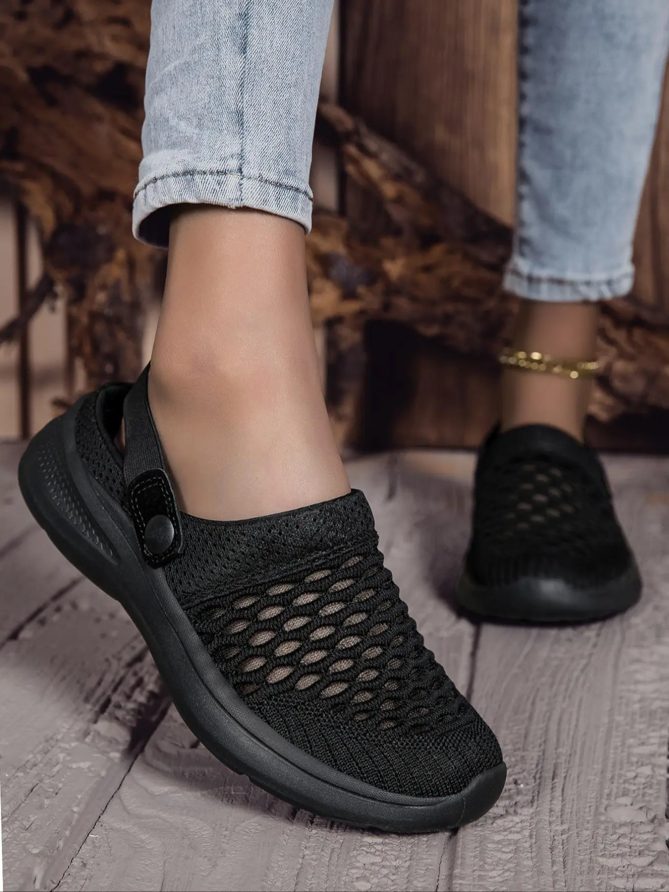 Women's Sporty Breathable Mesh Slip on Flexible Sandals, Casual Comfortable Sneaker Sandals for Daily Wear, Female All-match Round Toe Sandals for Outdoor