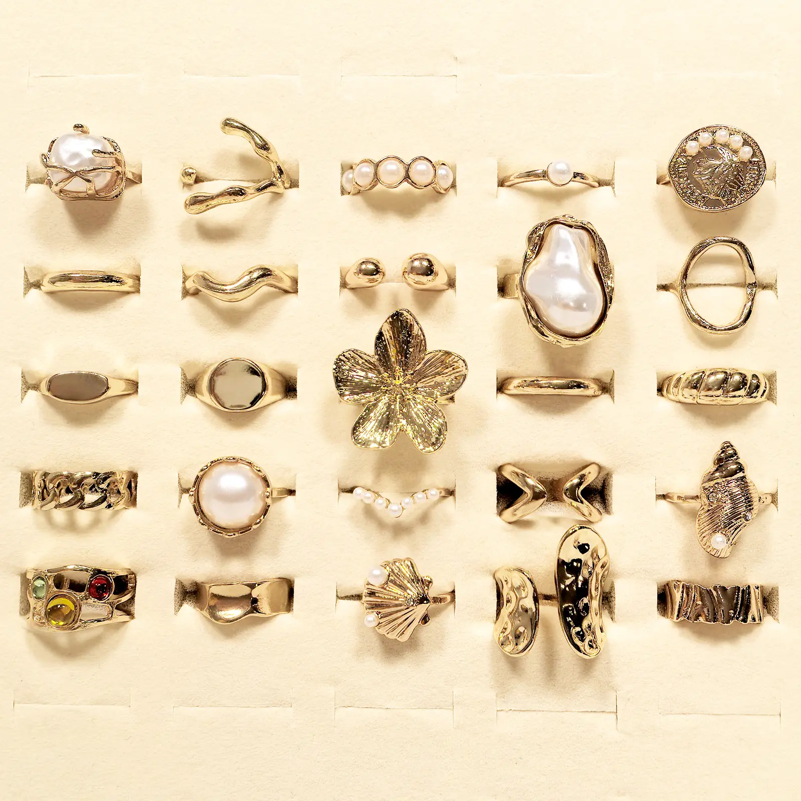 Women's 25Pcs Female Set Chunky Rings, Boho Statement Flower Midi Rings, Stacked Multilayer Finger Jewelry for Everyday Wear, Stacked Rings