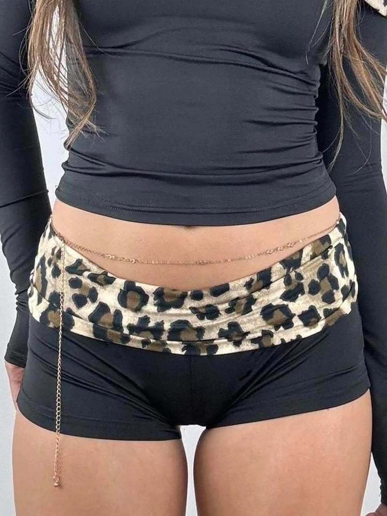 Women's Leopard Patchwork Print Ruched Shorts, Street Casual Comfy Breathable Elastic Shorts for Daily Wear, Ladies Bottoms for All Seasons Casual Slim Shorts Womenswear