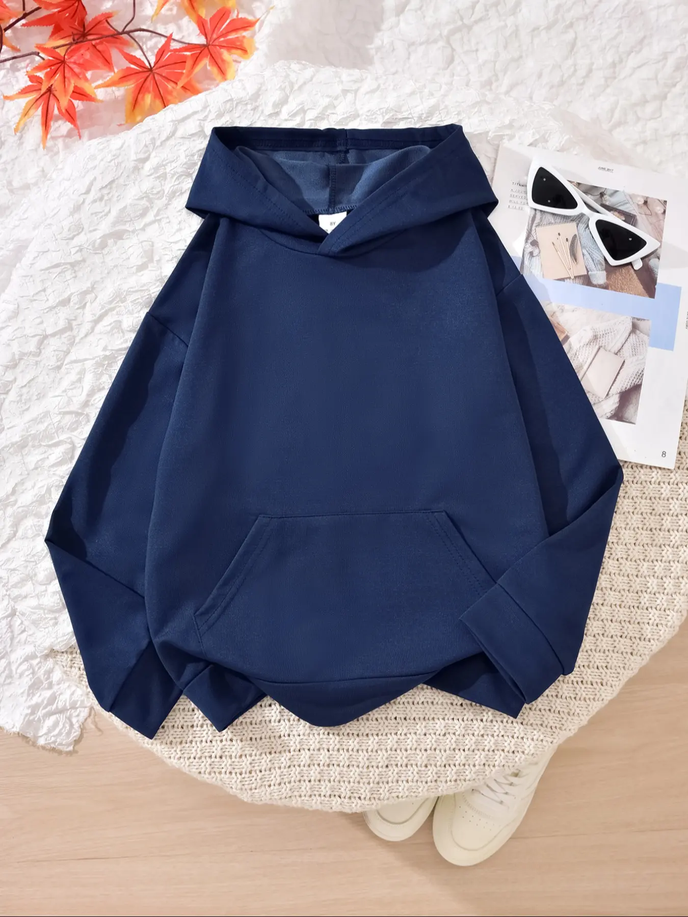 Boys' Casual Fall Winter Drop Shoulder Cozy Hooded Hoodie, Solid Color Pocket Design Casual Pullover Sweatshirt, Comfortable Long Sleeve Pullover for Kids, Trendy Daily Wear Hoodie Sweatshirts