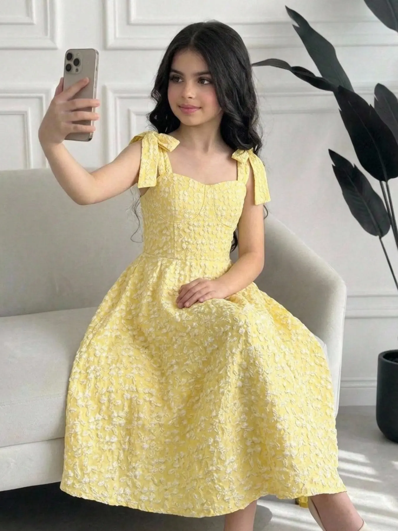 Teen Girl Summer Korean Style Midi Dress, Sleeveless Butterfly Knot Waist Cinch, Strappy Dress for Parties and Outings, Junior Dresses