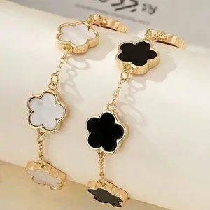 New Metal Flower Bracelet Lucky Five-Petal Flower Light Luxury Niche Bracelet