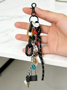 Y2K Style Acrylic Beaded Keychain, Punk Lock Key Bag Charm, Gothic Accessories for Women, Dark Academy Wind, Casual All Seasons