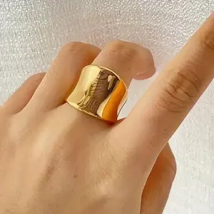 Minimalist Geometric Metal Statement Band Stacked Golden Rings Chunky Statement Ring Men and Women Stacked Suitable for Daily Wear, Banquets, Parties, Valentine's Day Christmas and Thanksgiving. Shiny Gothic-style High Quality Fine Women's Jewelry