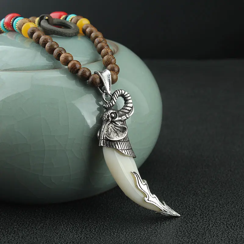Vintage Ethnic Style Imitation Wolf Tooth Pendant Necklace Wooden Beads Long Sweater Chain Unisex Versatile Couple Accessories Vintage Ethnic Style Imitation Wolf Tooth Pendant Necklace Wooden Beads Long Sweater Chain Unisex Versatile Couple Accessories