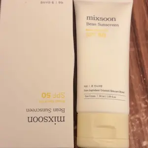 Product Review of [Top Selling] mixsoon Bean Sunscreen 1.69 fl.oz / 50ml - Airy Watery Texture, No White Cast, Daily Korean Face Sunscreen from X**l C**a