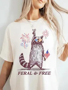 Women's Cute Raccoon Print Round Neck T-Shirt, Stylish Casual Tee for Daily Outdoor Wear, Summer Women's Top