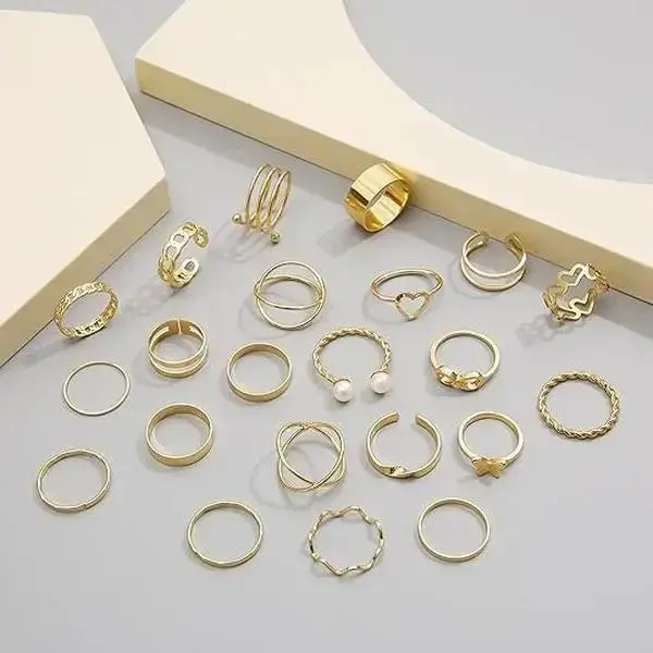 22-piece gold ring luxury set, cute kawaii star, moon, and heart-shaped joint ring set, Bohemian western-style rings, trendy fashion items for women, daughter’s birthday gift, Zen stress-relief adjustable bracelet
