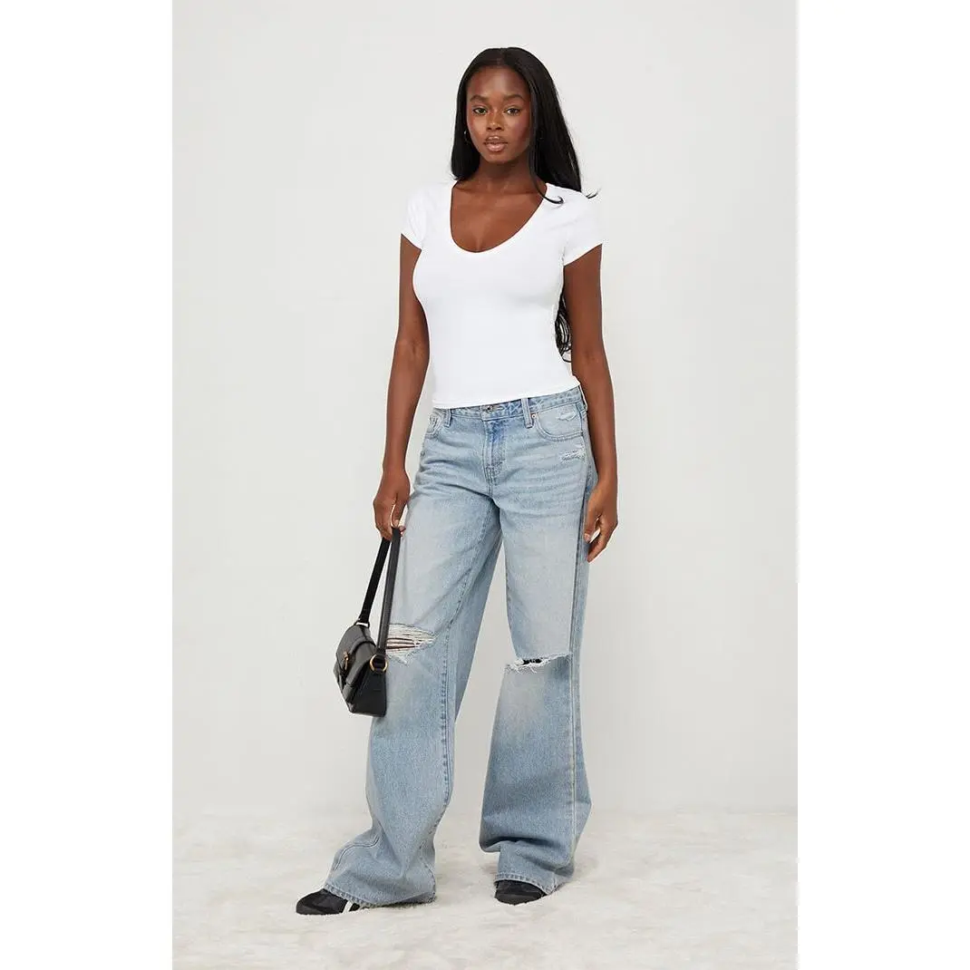 Your Favorite Women's Lucy Deep V Short Sleeve Top