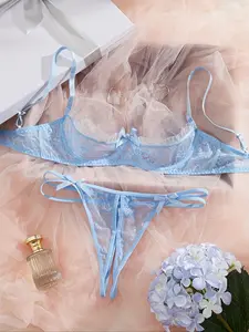 Women's Sexy Lace Bra Set, Light Thin Design, Plain Pattern, Fitted Style, All-Season Wear, Unlined & Min Support, Buckle Closure