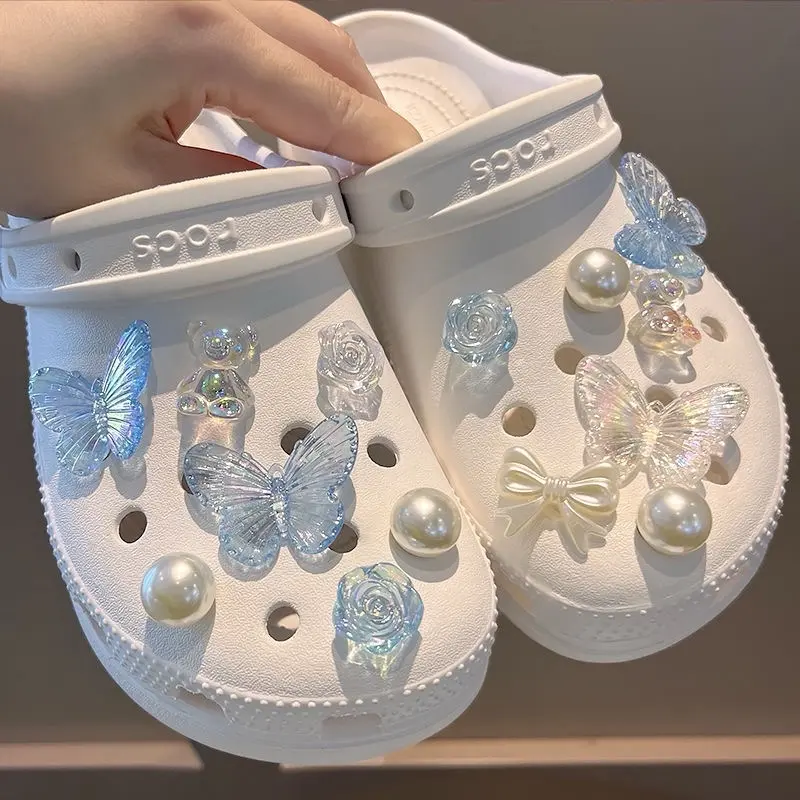 !!Cute Shoes Charms!! Not shoes!!! DIY SHOES DECORATION Fit Crocs Blue and White instagram HOT