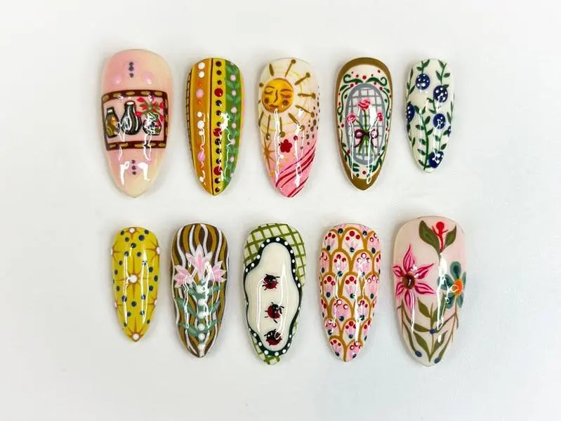 Hand Painted Vintage Floral Fake Nails | European Folk Art Nail Design | Soft Pastel Art Nails | Storybook Style Press Ons| JB304H