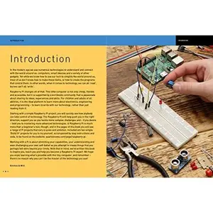 USED-Creative Projects with Raspberry Pi: Build gadgets, cameras, tools, games and more with this guide to Raspberry Pi: Foreword by David Braben OBE FREng co-founder of Raspberry Pi Foundation by Kirsten Kearney (Flexibound)