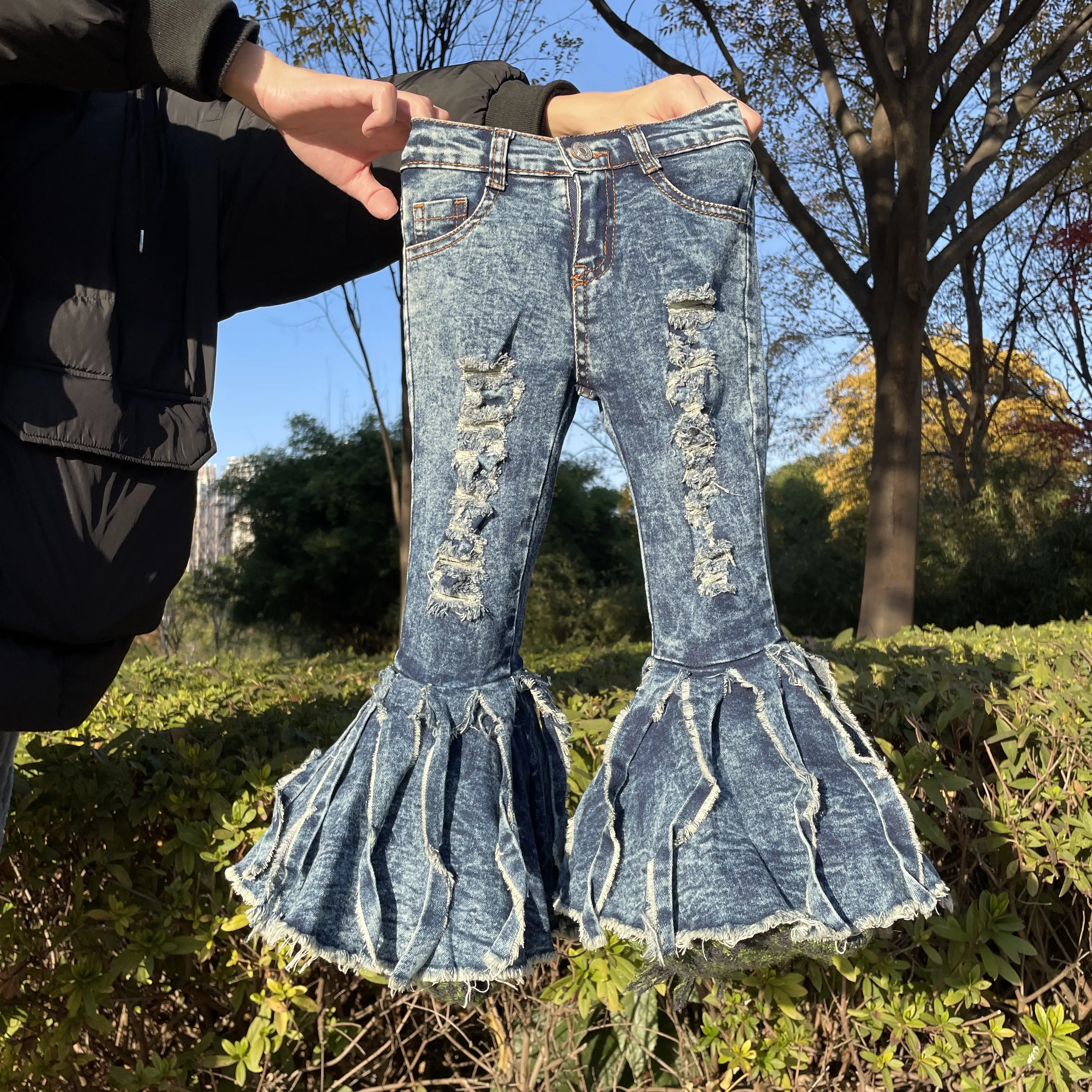 Girls' Denim Embroidered Bell Bottom Jeans, Blue Tassel Party Wear, Adjustable Waist Toddler Denim Pants, Denim Embroidered Jeans