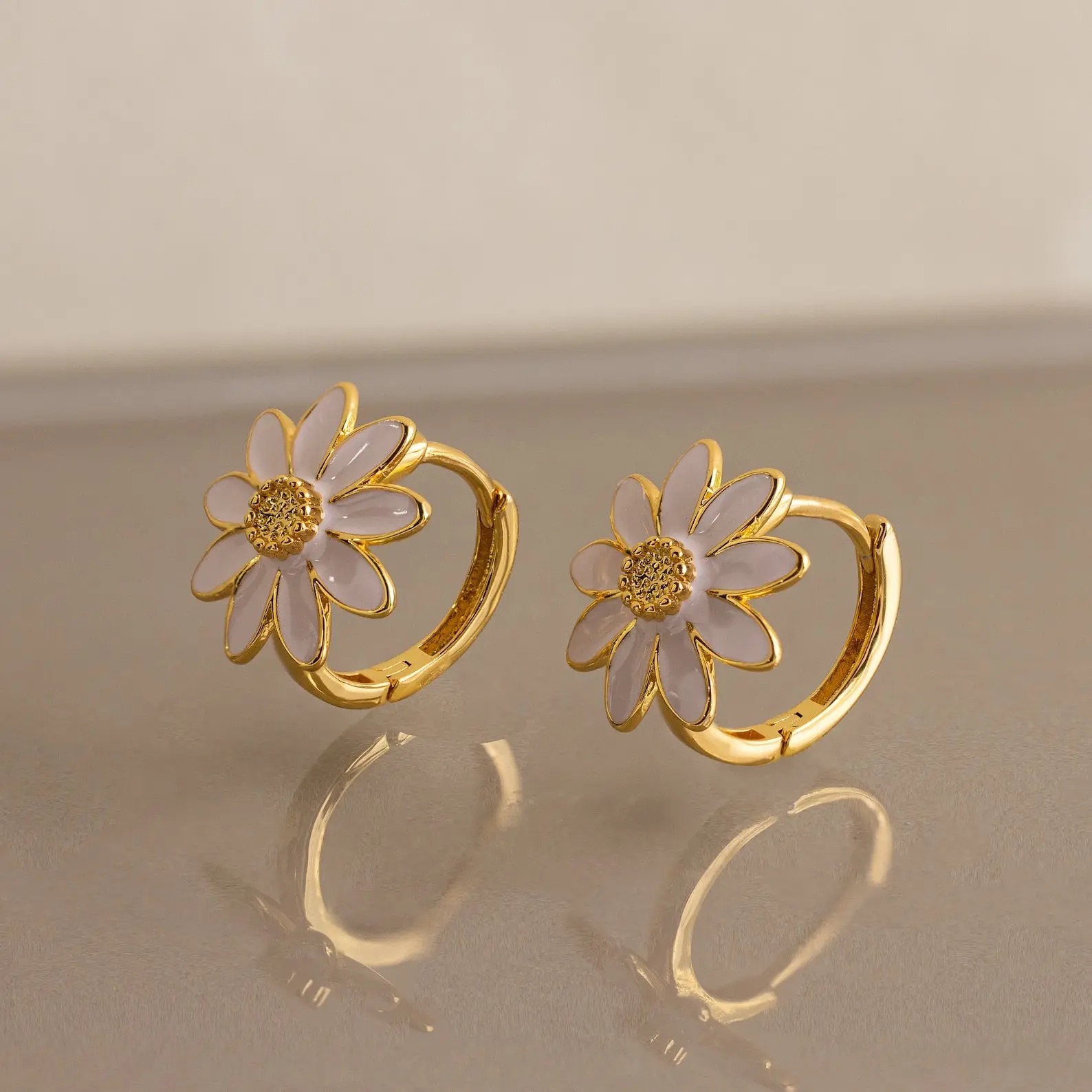 Daisy Huggies by Caitlyn Minimalist - Everyday Bold Flower Charm Earrings - Cute Summer Jewelry - Gift for Sister