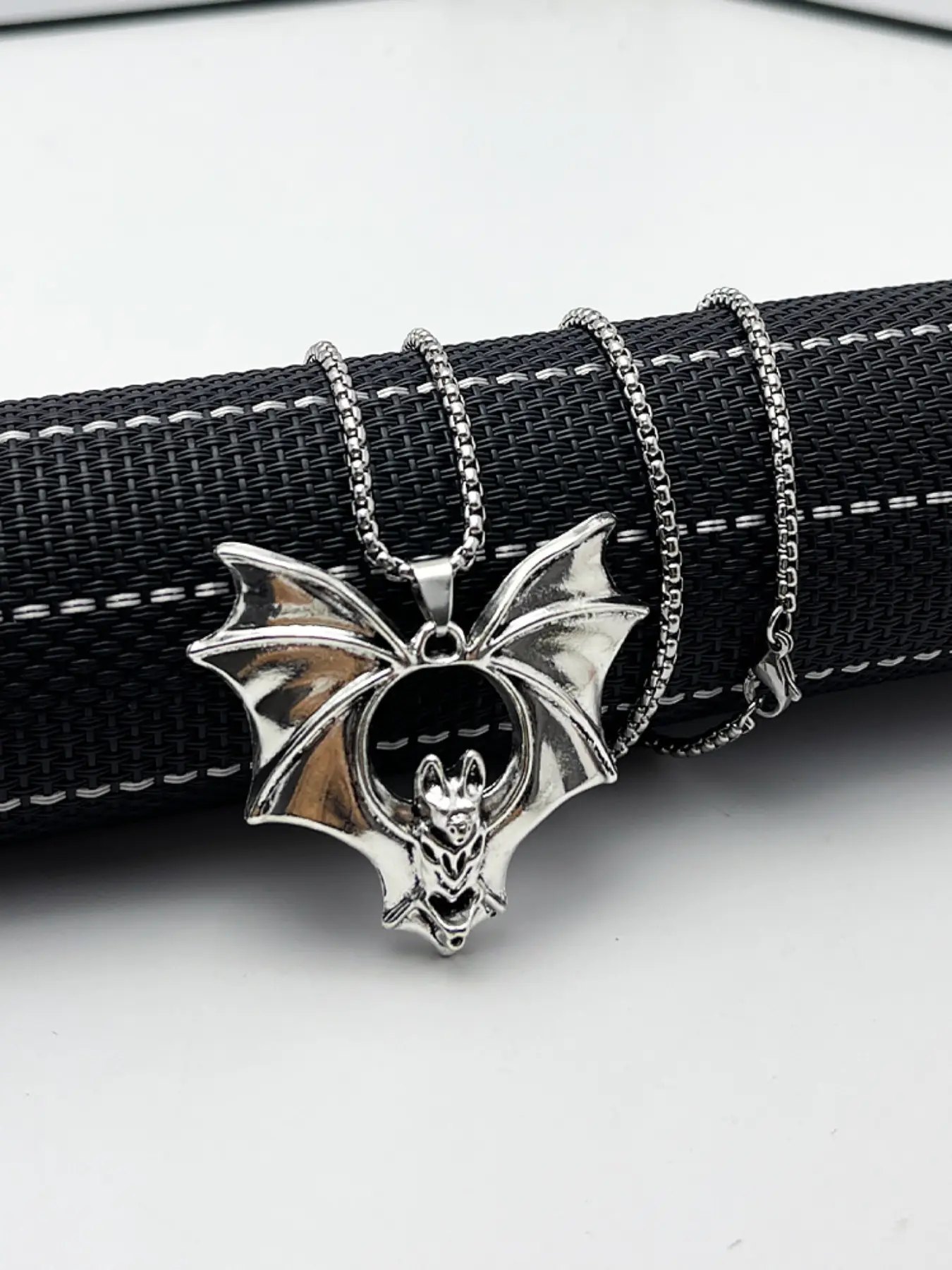 1 Piece new fashion stainless steel bat pendant necklace for both men and women punk hip-hop style street party necklace lucky gift Jewelry Gift Statement Necklace