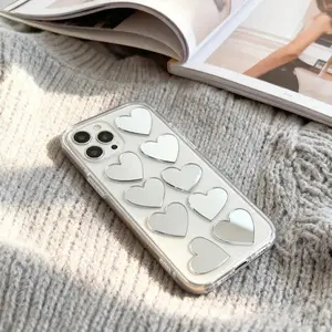 100 mini 2.5cm heart-shaped acrylic mirrors, handmade heart-shaped stickers, creative decorative materials, suitable for decorating bathrooms, bedrooms, and living rooms.