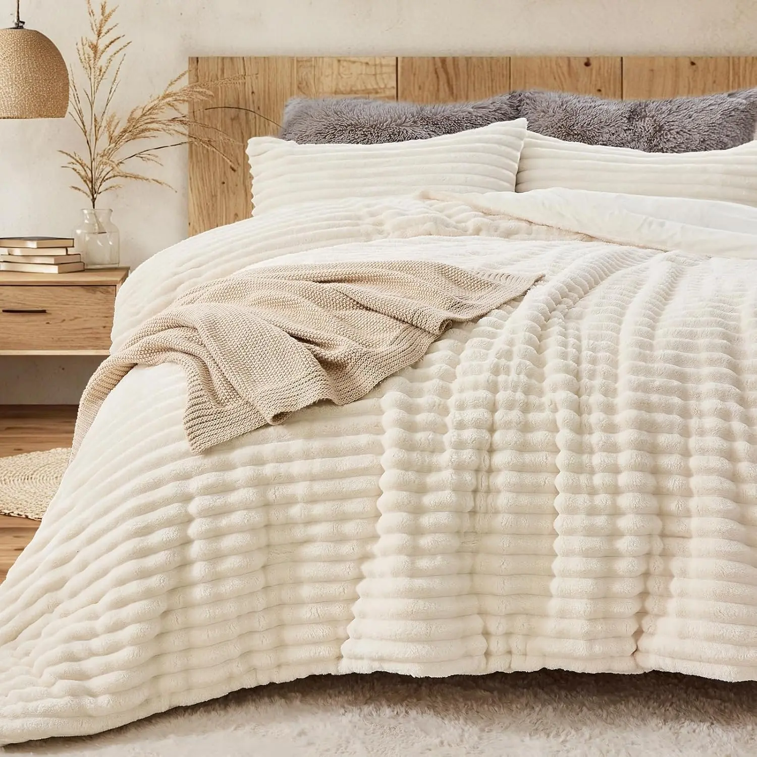 Comforter Set 3 Pieces - Super Soft Fleece Comforters Queen Size, 1 Luxury Warm Fuzzy Marshmallow Comforter with 2 Pillow Cases, Faux Fur Down Alternative